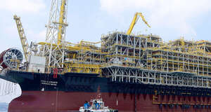 FPSO mit Tankschiff, Almirante Barroso · Atex Delvalle