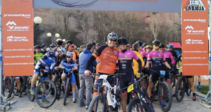 Delvalle Patrocinador oficial de la vuelta a La Rioja de XCM mountain bike · Atex Delvalle